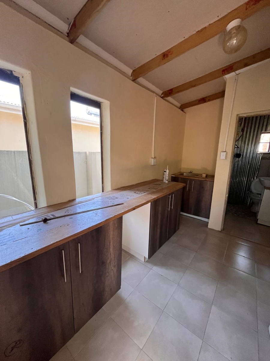 5 Bedroom Property for Sale in Cambridge Eastern Cape